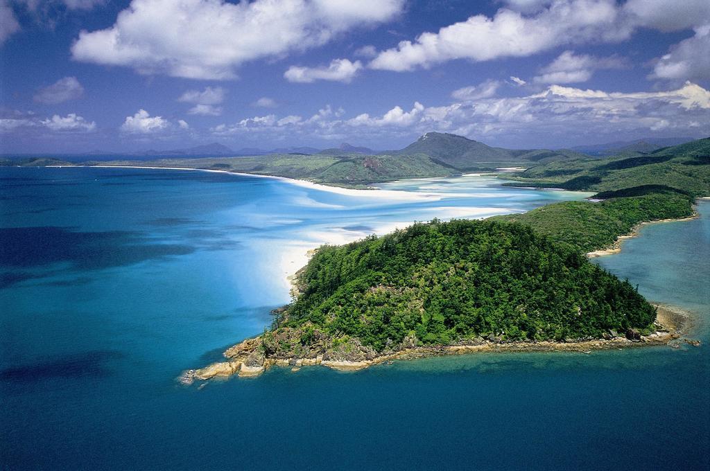 Aparthotel At Waterfront Whitsunday Retreat - Adults Only à Airlie Beach Extérieur photo