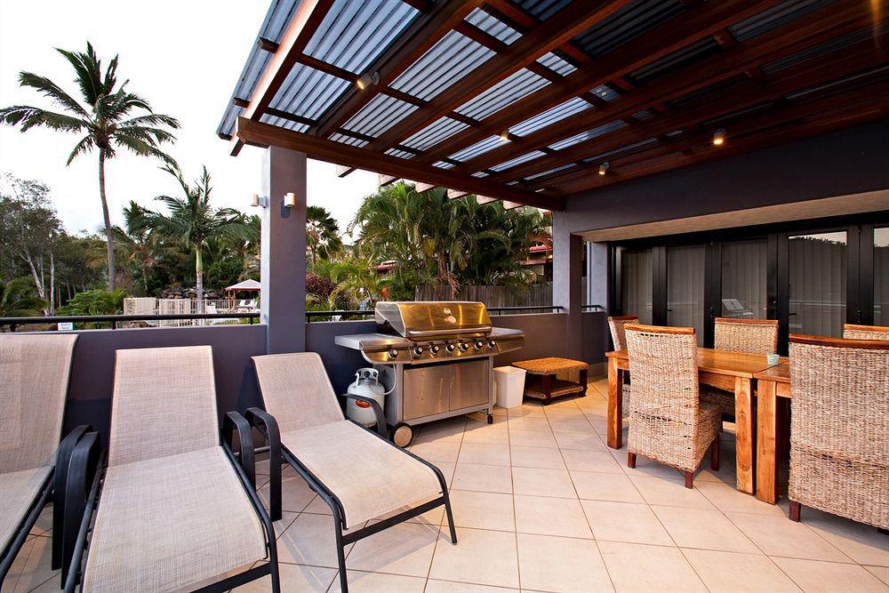 Aparthotel At Waterfront Whitsunday Retreat - Adults Only à Airlie Beach Extérieur photo
